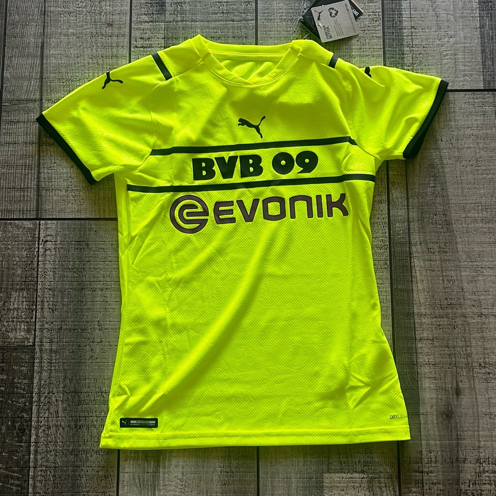 Borussia Dortmund Puma 2021/2022 3rd Jersey!